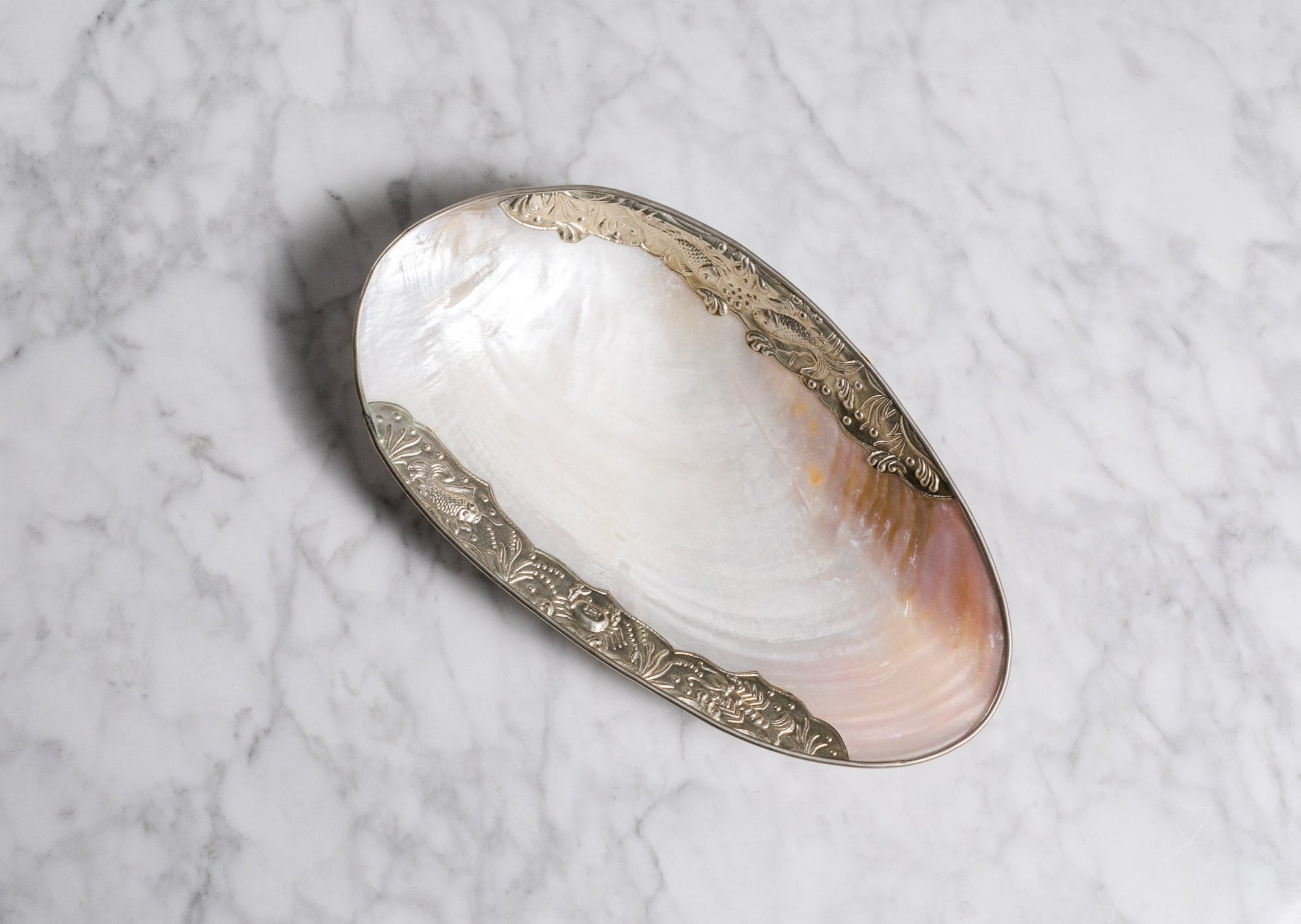 Mother of Pearl Caviar Spoons &amp; Plates